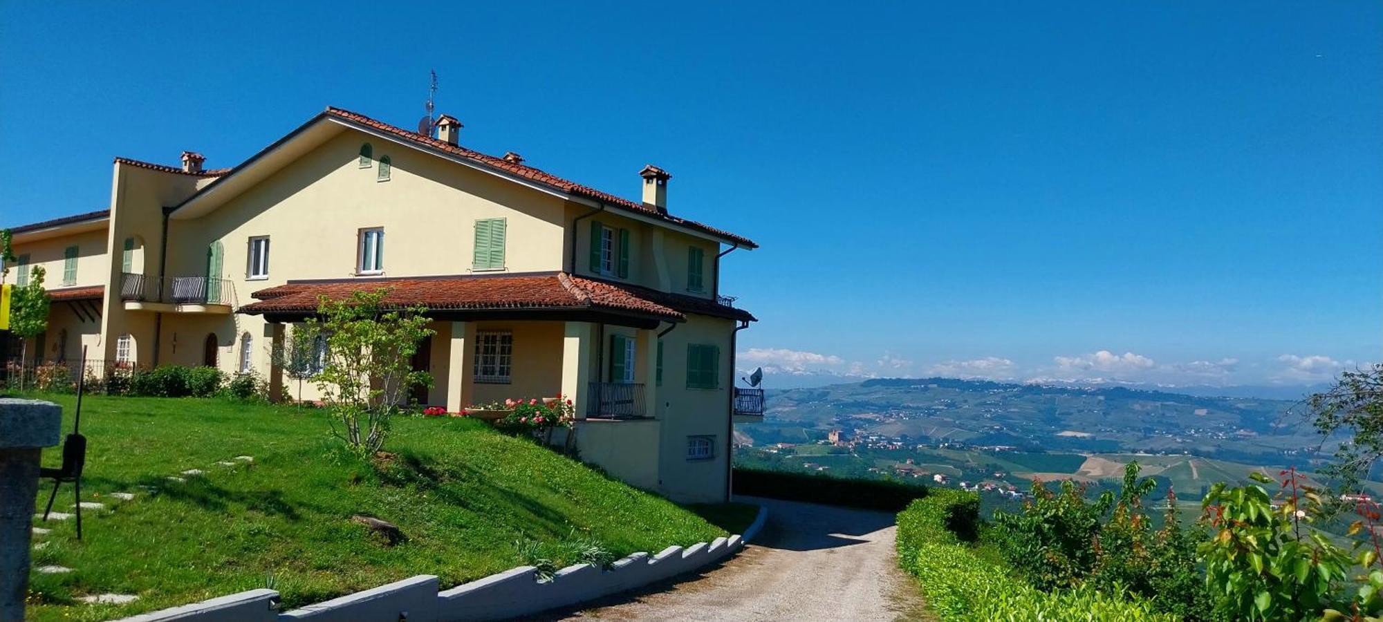 Villa Bellavista Alba, B&B Esterno foto
