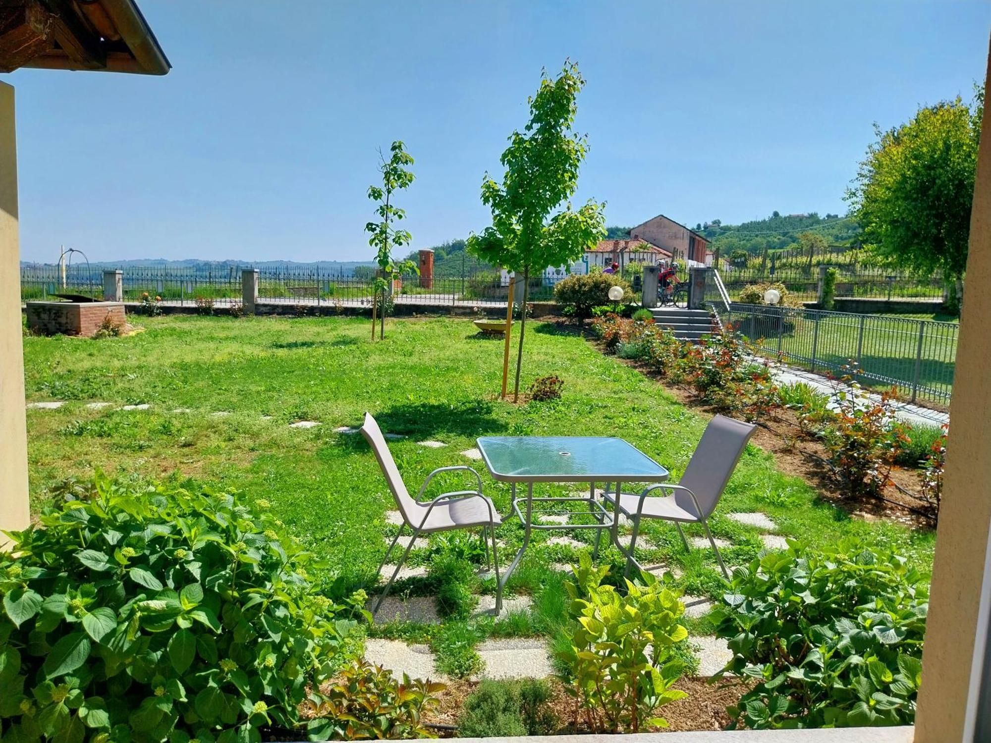 Villa Bellavista Alba, B&B Esterno foto