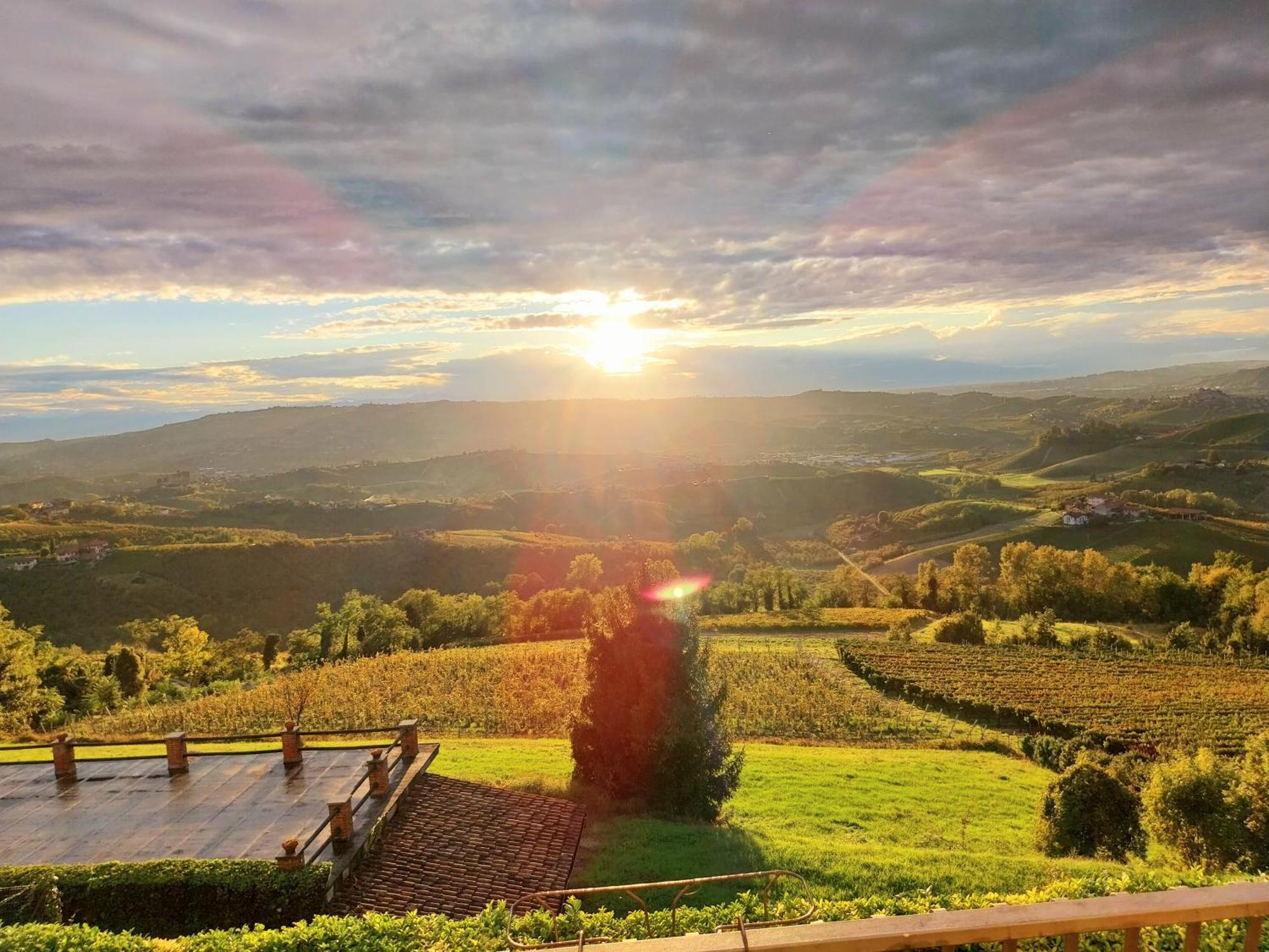 Villa Bellavista Alba, B&B Esterno foto